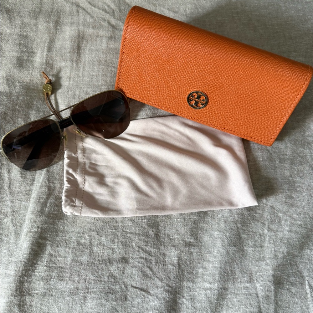 Tory Burch Orange Saffiano Sunglasses Set with Brown Aviators